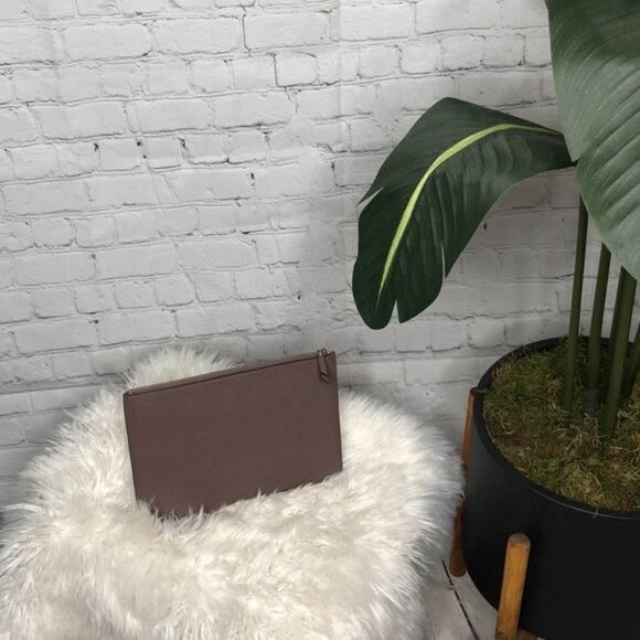 kate spade Larchmont Avenue Butterfly Gia - Picture 4 of 8